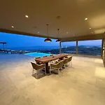 וילה Mykonian Tramonti Plintri