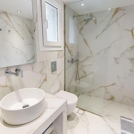 Mykonian Tramonti Plintri