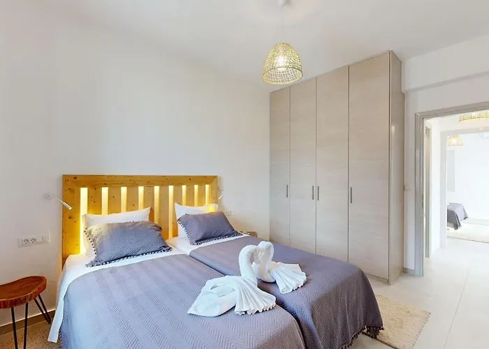 Mykonian Tramonti * Plintri